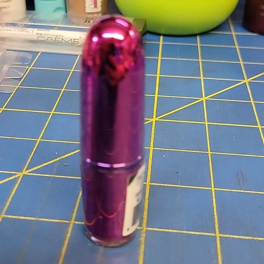 Revlolution Lipstick Lip Geek 3.5g New Sealed Tube Totally Not Boring